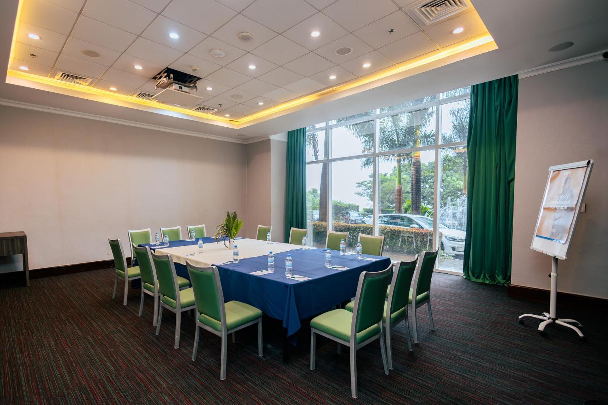 Park Inn By Radisson, Kigali Esterno foto